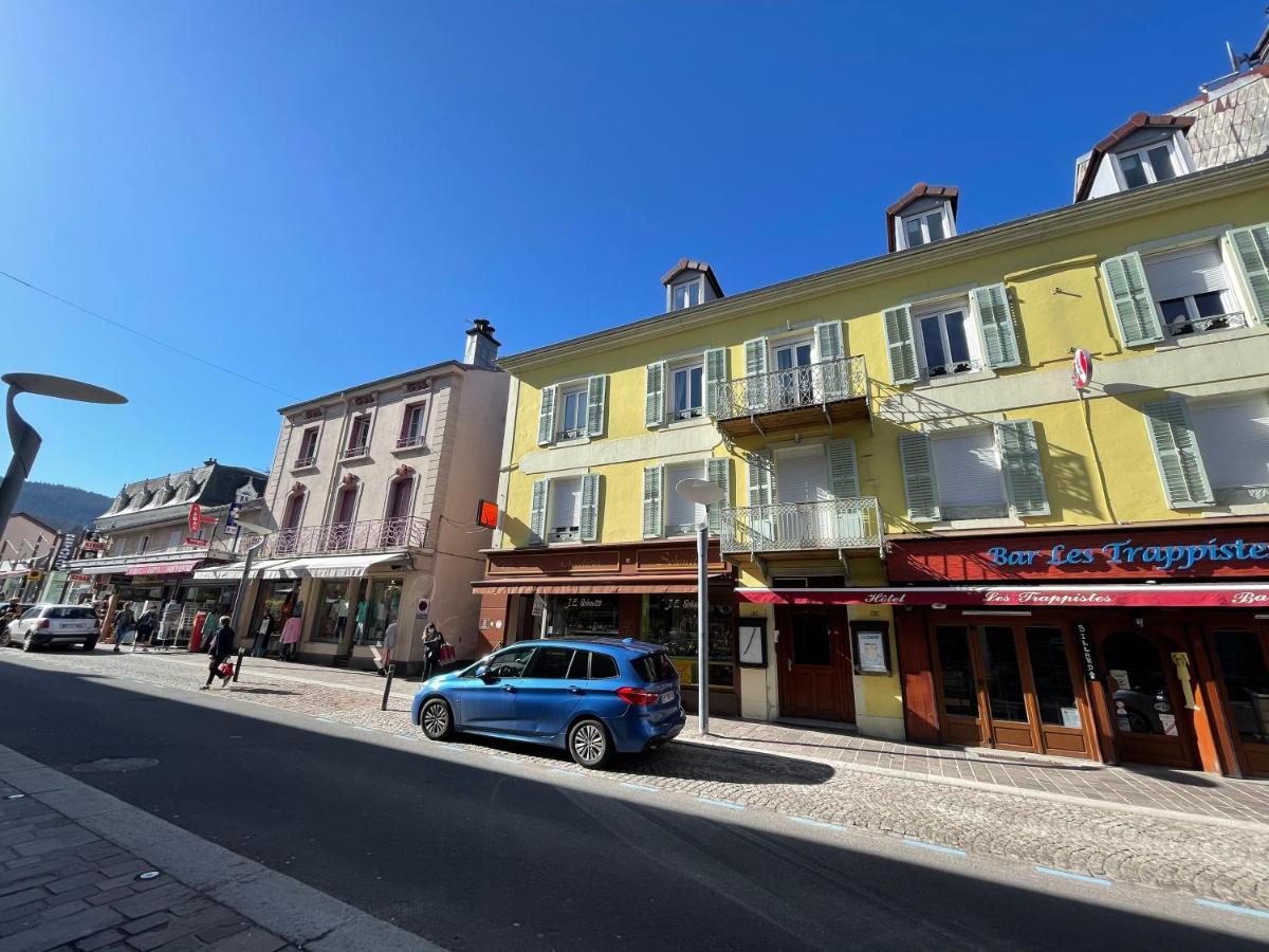 Appartement tout confort haut de gamme en plein centre ville Gérardmer Extérieur photo
